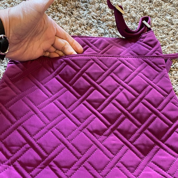 Vera Bradley crossbody purse and matching wallet - Picture 2 of 10